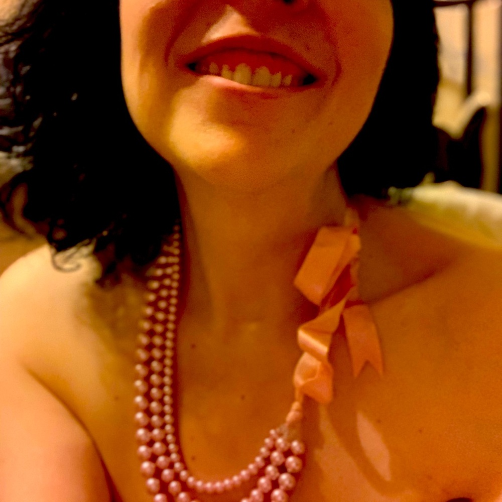 Betsey johnson pink pearl and flower necklace